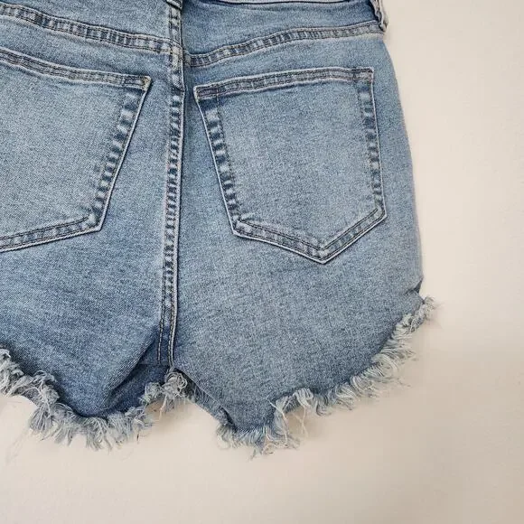 We The Free Distressed Raw Hem Curvy High Rise Denim Cutoff Shorts 26 - Picture 6 of 8